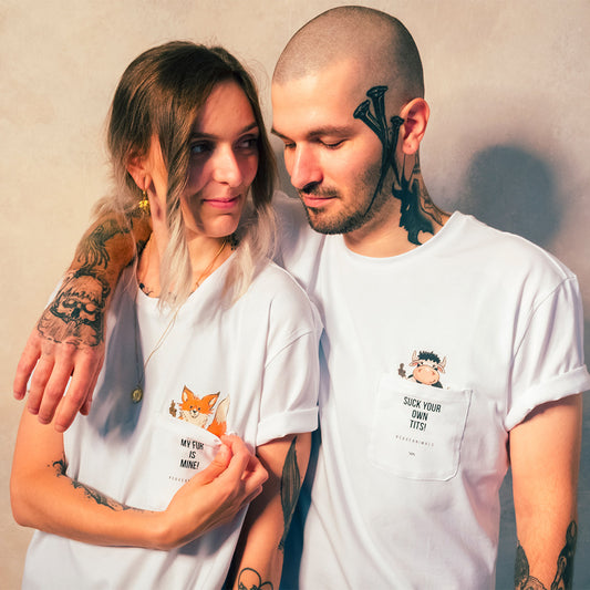 Fox Statement · Unisex T-Shirt